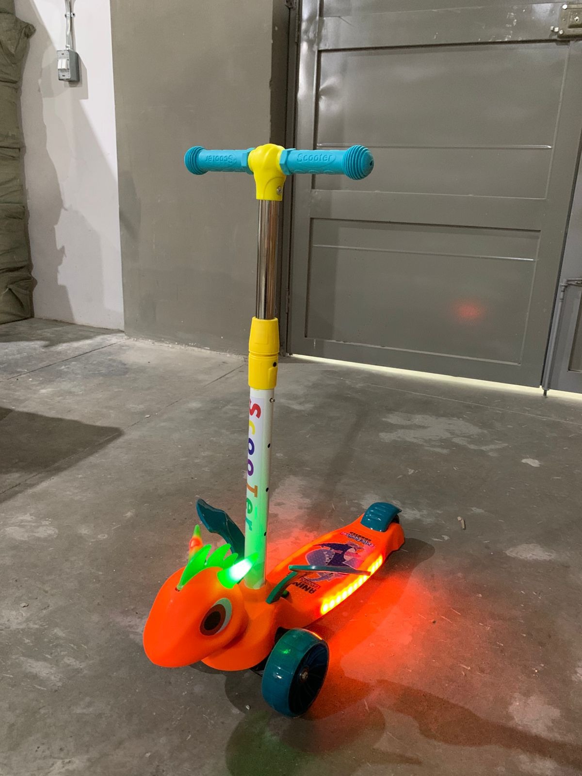 Miniatura 3 de Patineta Scooter Infantil Animalitos